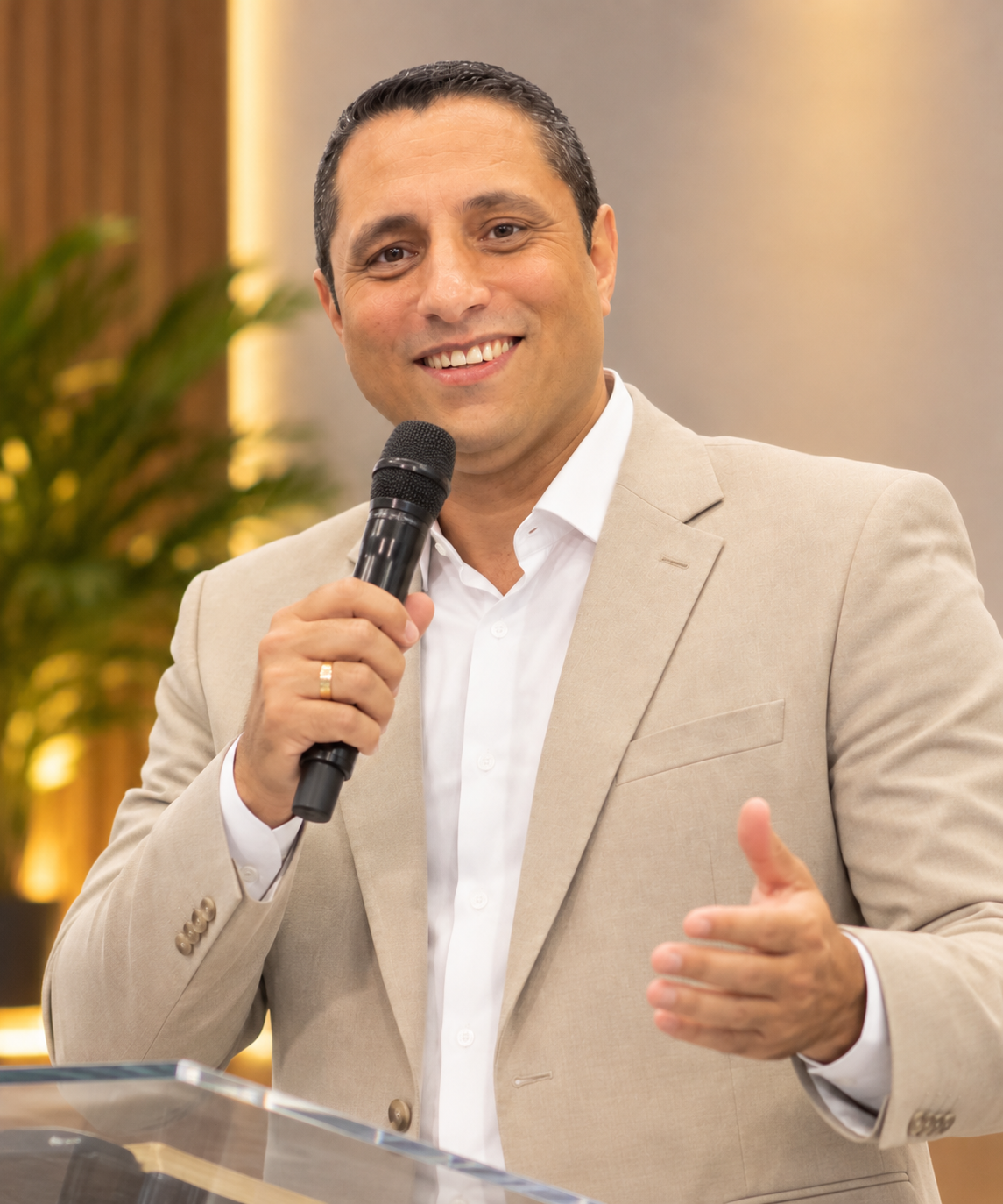Pastor Glauber Fagundes